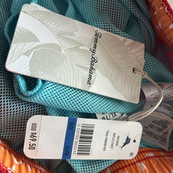 Tommy Bahama new men’s swim trunks - Picture 5 of 5